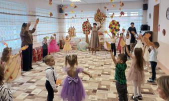 В детском саду прошел утренник В детском саду прошел утренник.